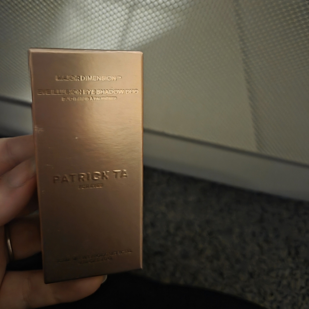 Patrick ta major dimension eye illusion eyeshadow duo